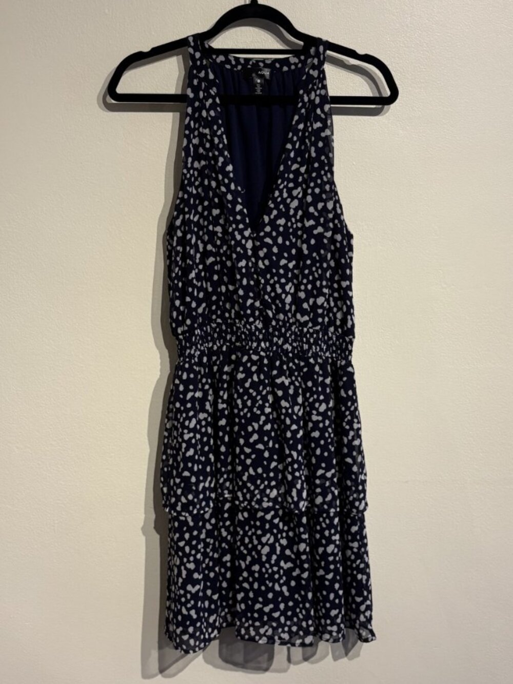 AQUA Navy White Abstract Print Sleeveless Smocked Waist Tiered Dress